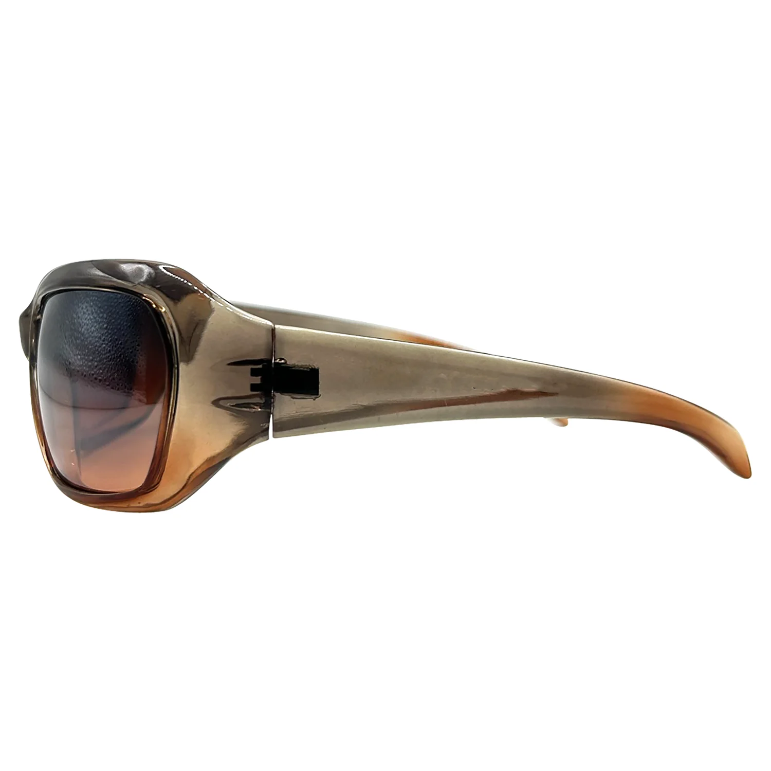 Elegant Horizons Enhance Your Wardrobe with Stylish Glasses