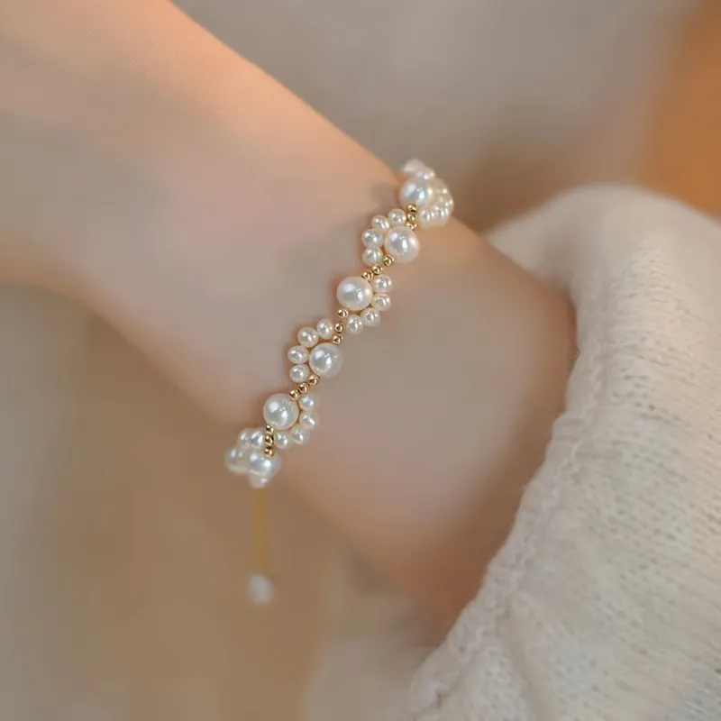 Delicate Faux Pearl Bracelet