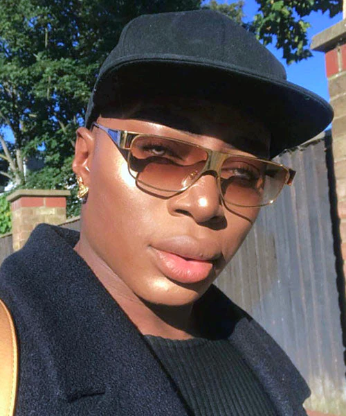 Cosmopolitan Flare Fashion Eyewear for Effortless City Style