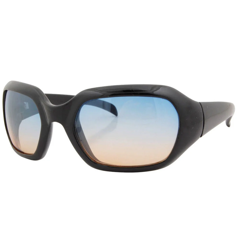 Elegant Horizons Enhance Your Wardrobe with Stylish Glasses